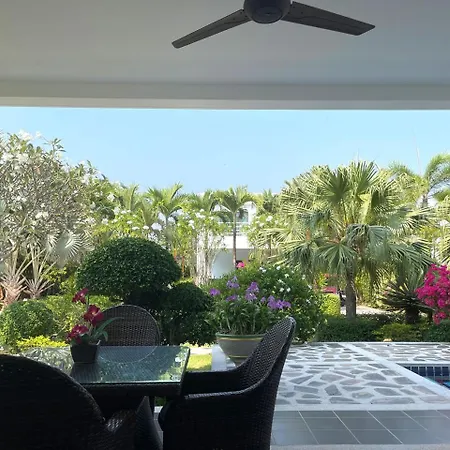 Seabreeze Villa Rayong Exterior photo