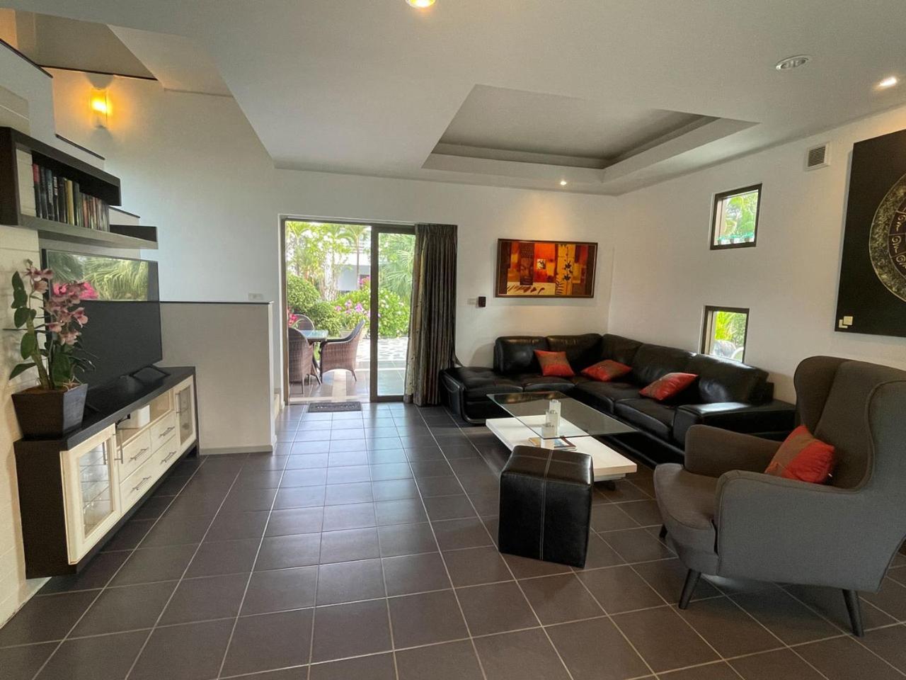 Seabreeze Villa