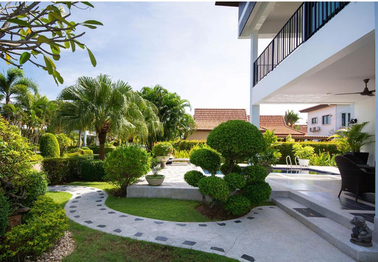 Seabreeze Villa *